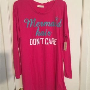 Dark pink Mermaid hair don’t care nightgown